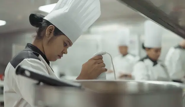 Talented Students that we can see baking